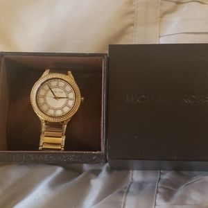 Authentic Pre-owne Gold Womens Michael Kors watch
